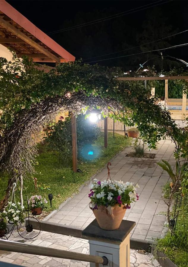 Peri Peri Guest House Mascali Eksteriør bilde